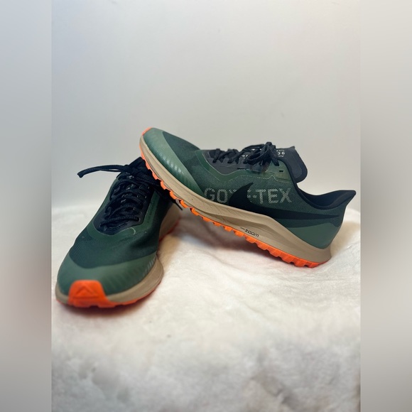 Nike Other - Nike Pegasus 36 Gore Tex trail running athletic shoes size 11.5 men